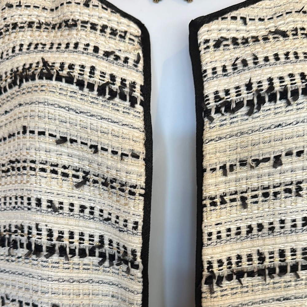 Women's Black and Cream Tweed Jacket - M - Picture 3 of 12